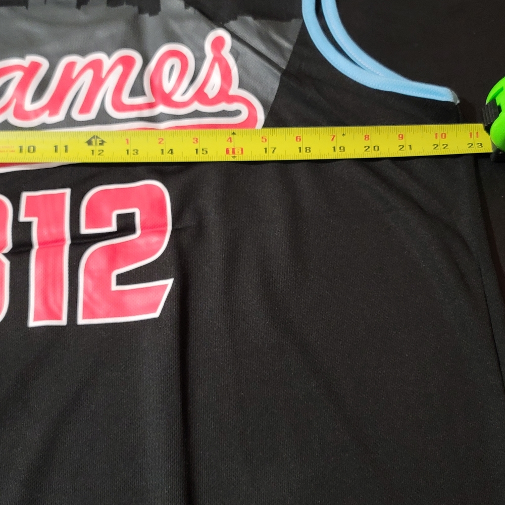 University of Illinois Chicago UIC flames Chicago flag basketball jersey. 🏀 - Picture 7 of 8
